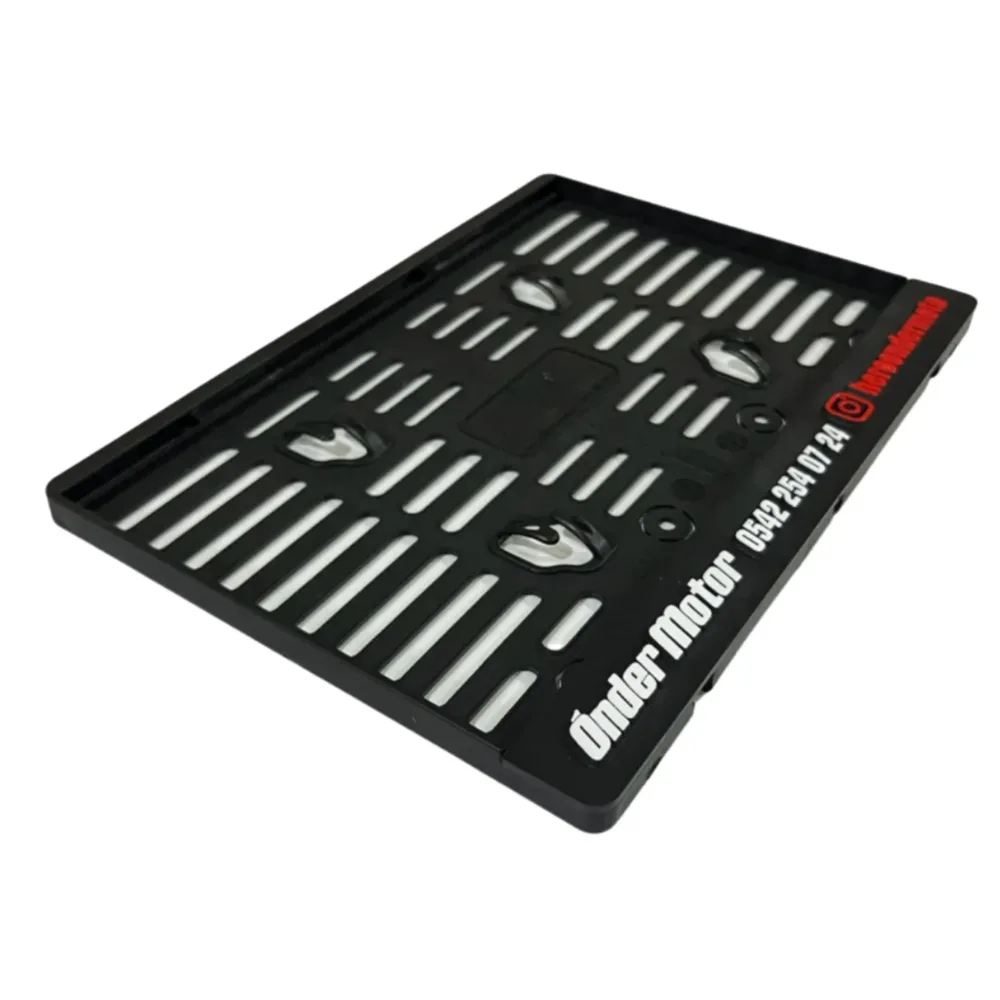Kırmızı Detaylı Plastik Plakalık