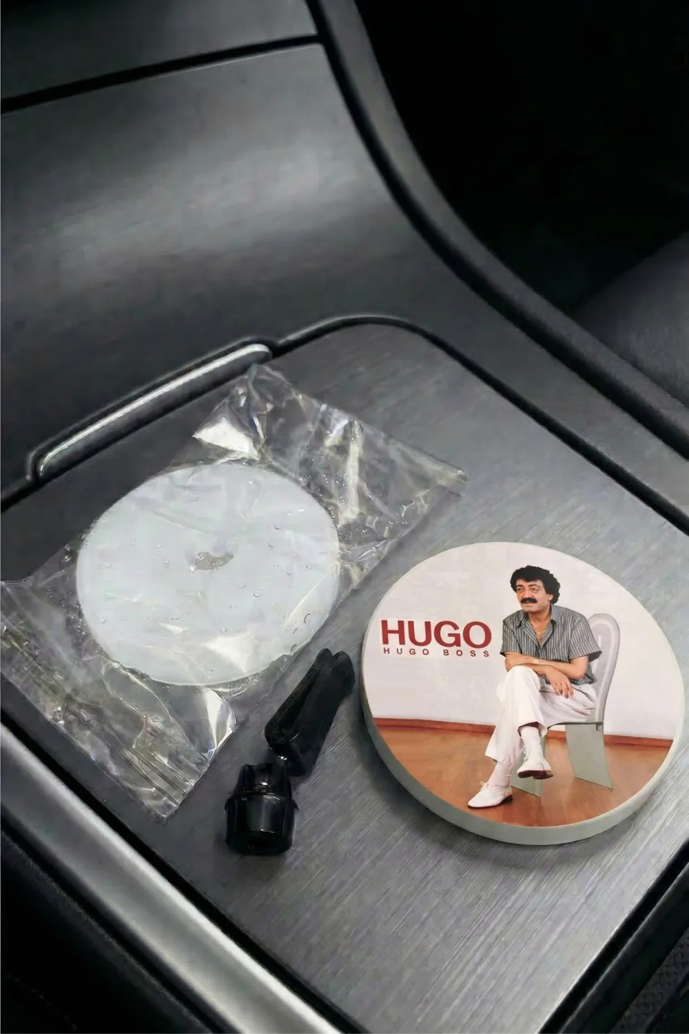 Hugo Yuvarlak Fan Oto Kokusu